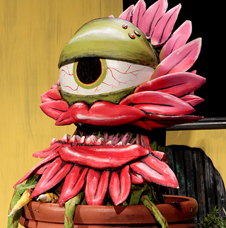 Illustration for article titled Low Budget Audrey 2 proves Little Shop Of Horrors production also isn’t cheap